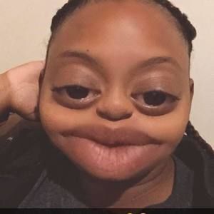 Meet your Posher, Naji